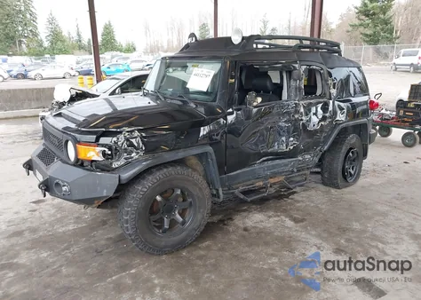 2007 Toyota Fj Cruiser z USA, uszkodzony, nr VIN JTEBU11F370055683